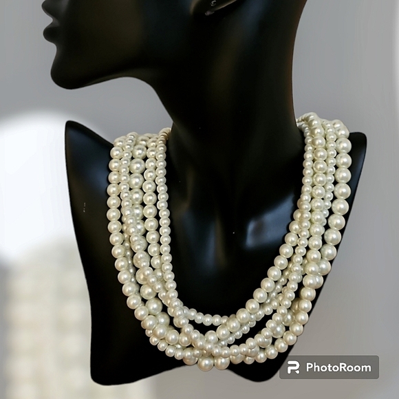 VTG White Multi-strand Twisted Glass Pearl Beaded Audrey Hepburn Bridal Necklace - Picture 1 of 6